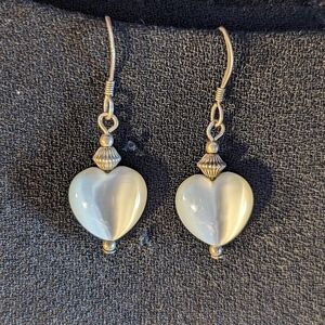 💕 Thailand Sterling Hammered Hook Hoop Mother of Pearl Heart, Valentine's Day